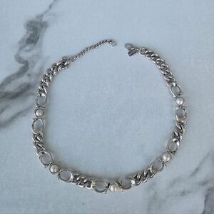 Coach Signature Curb Silver Plated Monogram w Glass Pearl Beads Necklace